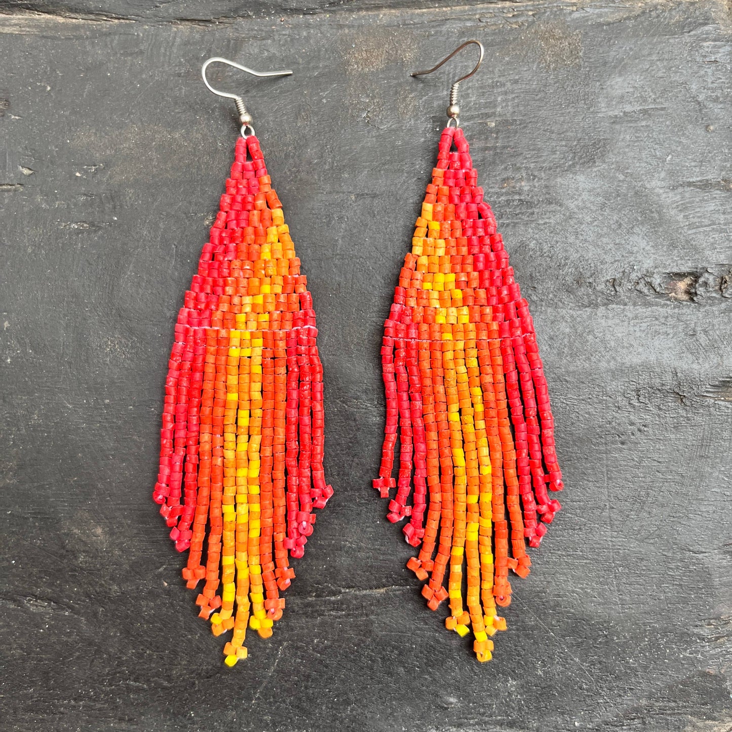 Lightweight Fringe Earrings in Elegant Ombre